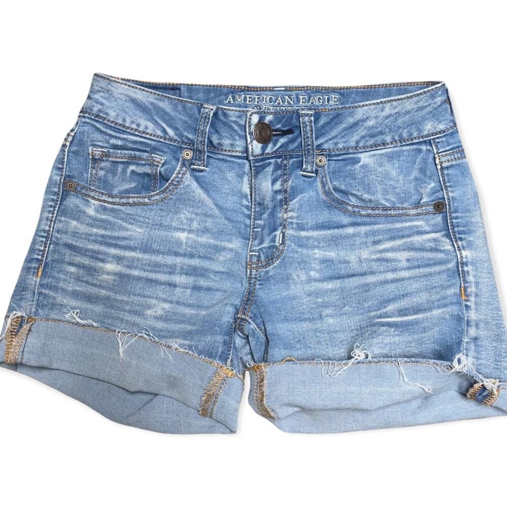 American Eagle Outfitters Super Super Stretch MIDI Jean Shorts Size 2